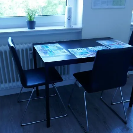 Ferienwohnung Strandnah Und Am Waldrand クックスハーフェン