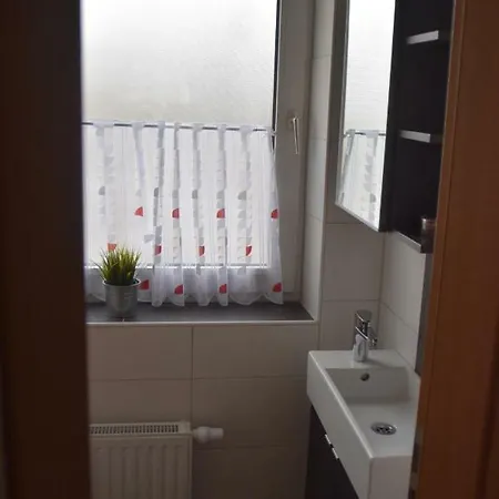 Ferienwohnung Strandnah Und Am Waldrand アパート クックスハーフェン